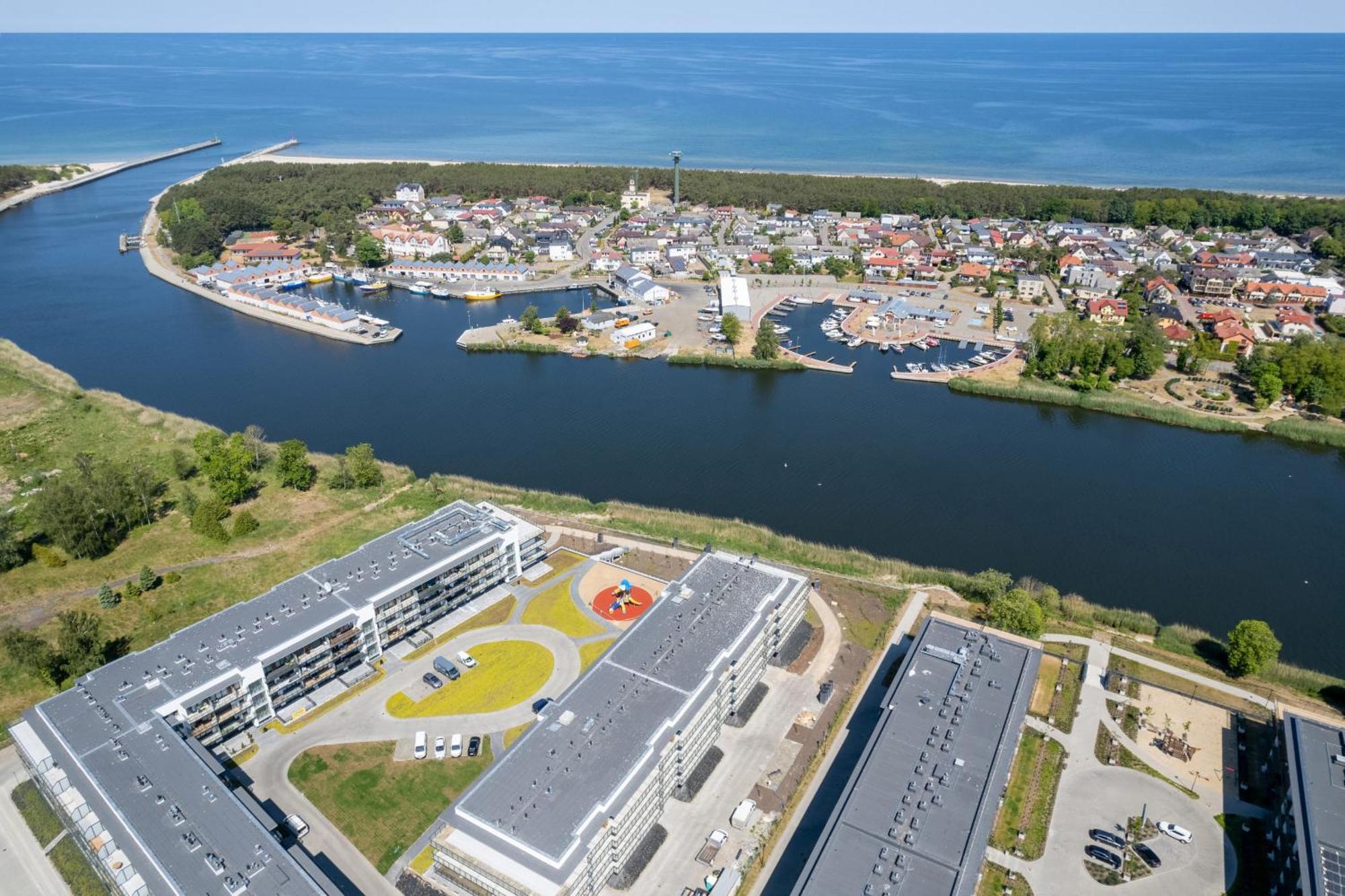 Dziwnow Luxurious Apartment No1 By The River By Renters Prestige Kültér fotó