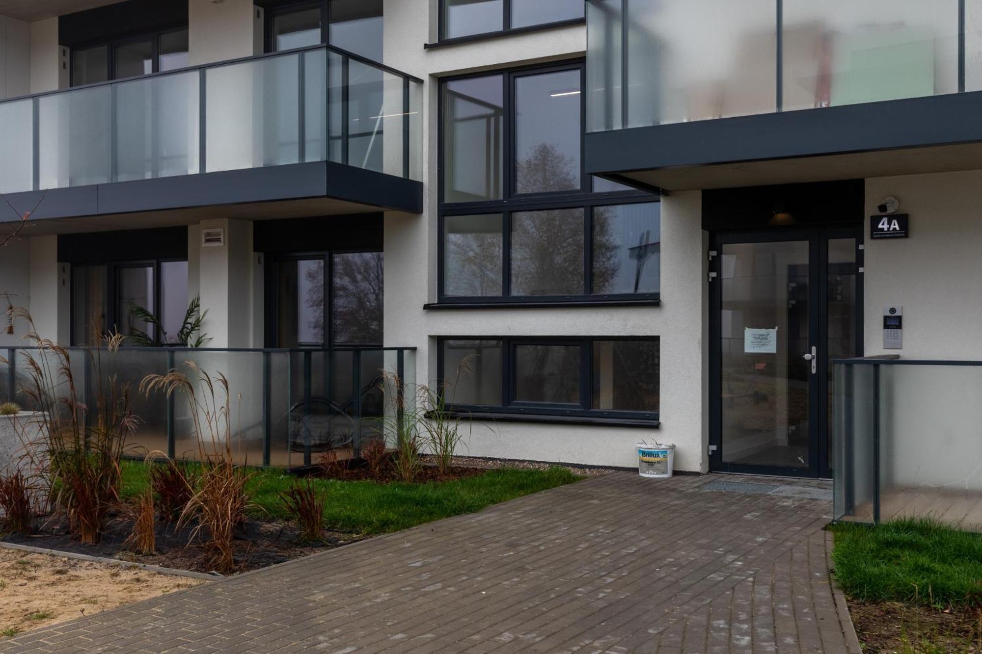 Dziwnow Luxurious Apartment No1 By The River By Renters Prestige Kültér fotó